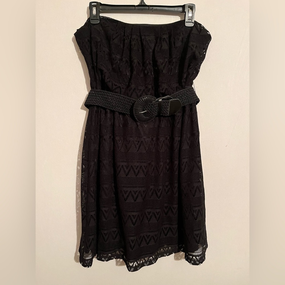 Very sweet Vanity black dress. It is strapless with a lace overlay. Size Large
